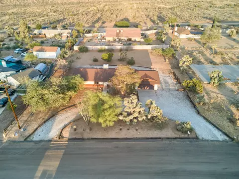 View/Area - 8395 Keats Ave, Yucca Valley, CA 92284 photo 1 of 4