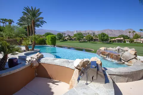 Exterior - 79110 Casa Vida Cir, La Quinta, CA 92253 photo 2 of 7