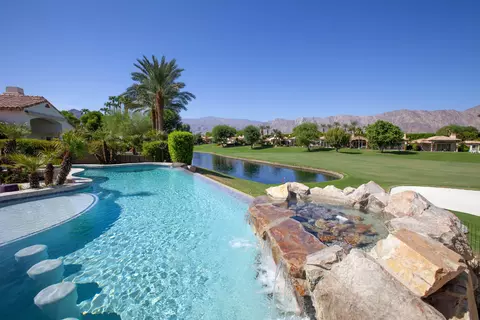 Exterior - 79110 Casa Vida Cir, La Quinta, CA 92253 photo 3 of 7