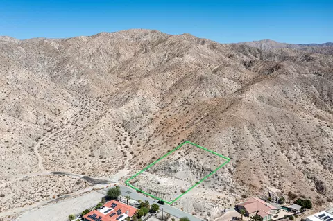 12200 Skyline Dr, Desert Hot Springs, CA 92240