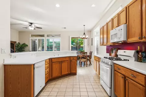 Kitchen - 80413 Portobello Dr, Indio, CA 92201 photo 4 of 4