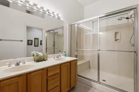 Bath - 80413 Portobello Dr, Indio, CA 92201 photo 1 of 2