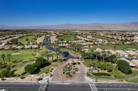View/Area - 80413 Portobello Dr, Indio, CA 92201 photo 3 of 11
