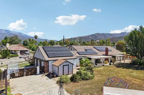 View/Area - 36261 Serape Dr, Yucaipa, CA 92399 photo 6 of 9