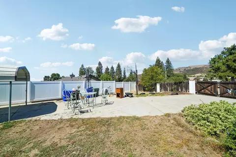 Exterior - 36261 Serape Dr, Yucaipa, CA 92399 photo 9 of 18