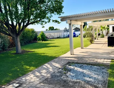 Exterior - 36261 Serape Dr, Yucaipa, CA 92399 photo 5 of 18
