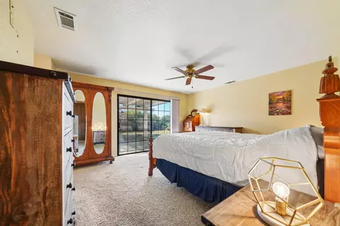 Bedroom - 36261 Serape Dr, Yucaipa, CA 92399 photo 2 of 4