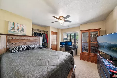 Bedroom - 36261 Serape Dr, Yucaipa, CA 92399 photo 3 of 4