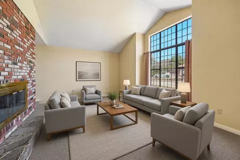 Living - 36261 Serape Dr, Yucaipa, CA 92399 photo 3 of 7