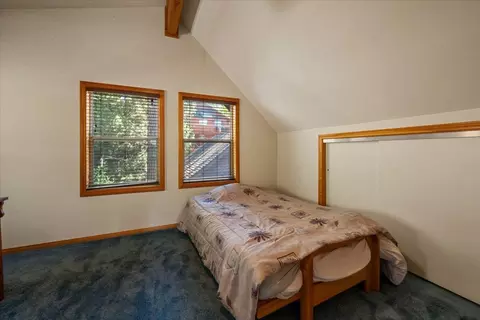 Bedroom - 751 Tehama Dr, Big Bear Lake, CA 92315 photo 3 of 4