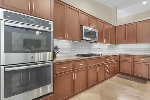 Kitchen - 58 Sutton Pl E, Palm Desert, CA 92211 photo 3 of 3
