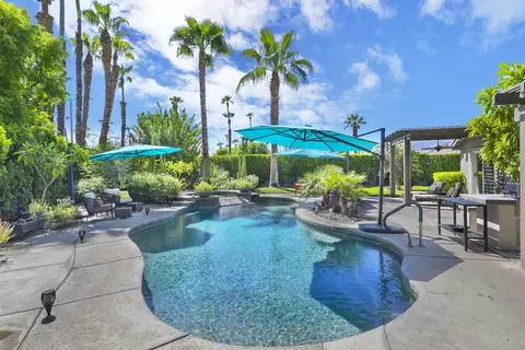 Exterior - 58 Sutton Pl E, Palm Desert, CA 92211 photo 18 of 23