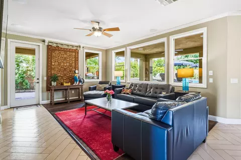 Living - 80596 Tangelo Ct, Indio, CA 92201 photo 3 of 5