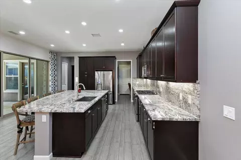 Kitchen - 51678 Hawthorne Ct, Indio, CA 92201 photo 5 of 7