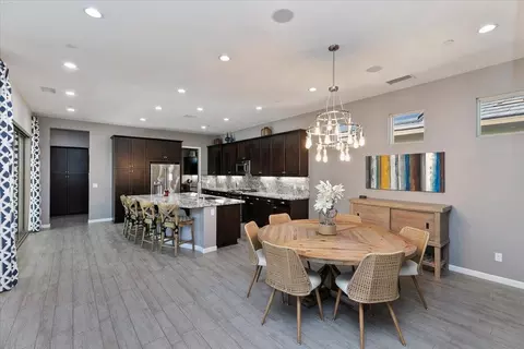 Dining - 51678 Hawthorne Ct, Indio, CA 92201 photo 2 of 4