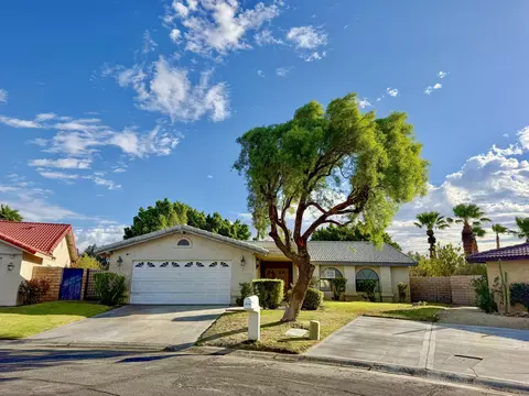 27136 Shadowcrest Ln, Cathedral City, CA 92234