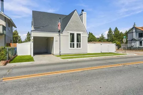 Exterior - 2125 State Ln, Big Bear City, CA 92314 photo 14 of 15