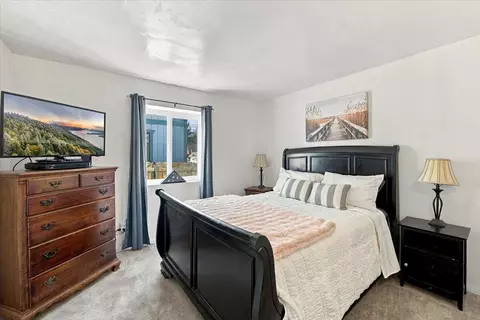 Bedroom - 2125 State Ln, Big Bear City, CA 92314 photo 1 of 8