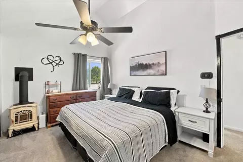 Bedroom - 2125 State Ln, Big Bear City, CA 92314 photo 7 of 8