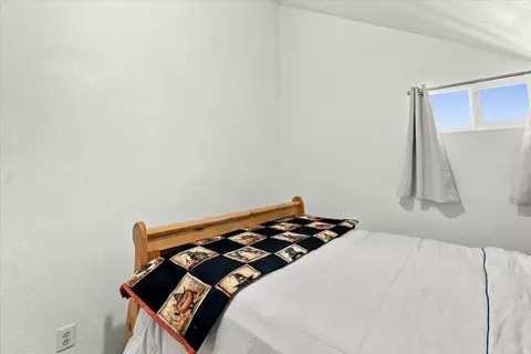 Bedroom - 2125 State Ln, Big Bear City, CA 92314 photo 5 of 8