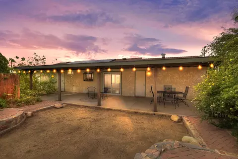 Exterior - 61587 Desert Air Rd, Joshua Tree, CA 92252 photo 5 of 13