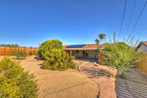 Exterior - 61587 Desert Air Rd, Joshua Tree, CA 92252 photo 10 of 13