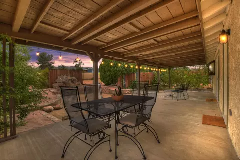 Exterior - 61587 Desert Air Rd, Joshua Tree, CA 92252 photo 4 of 13