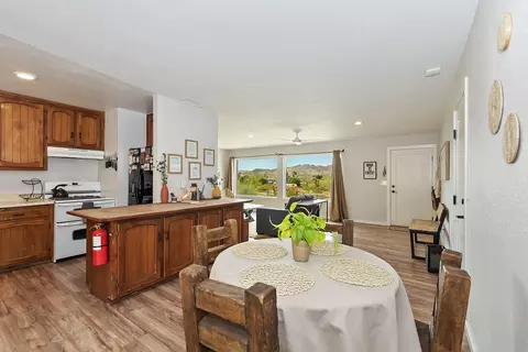 Dining - 61587 Desert Air Rd, Joshua Tree, CA 92252 photo 1 of 3