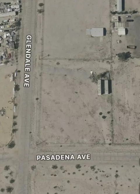 2243 Pasadena Ave, Thermal, CA 92274 photo 3