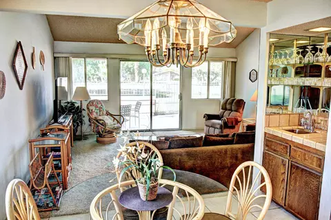Dining - 48995 Taylor St, Indio, CA 92201 photo 1 of 3
