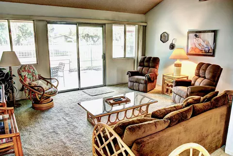Living - 48995 Taylor St, Indio, CA 92201 photo 2 of 4