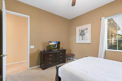 Bedroom - 43502 Sentiero Dr, Indio, CA 92203 photo 5 of 9