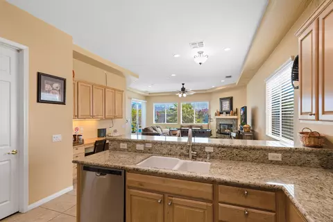 Kitchen - 43502 Sentiero Dr, Indio, CA 92203 photo 3 of 3