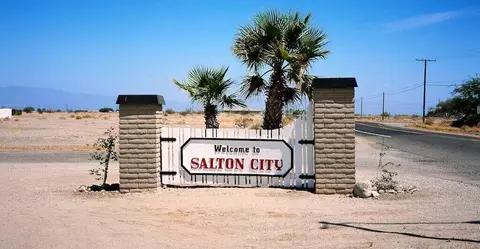2774 Calhoun St, Thermal, CA 92274 photo 5