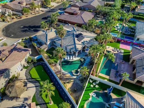 View/Area - 48713 Spring Rain Ct, Indio, CA 92201 photo 4 of 10