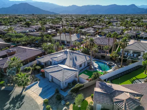 View/Area - 48713 Spring Rain Ct, Indio, CA 92201 photo 2 of 10
