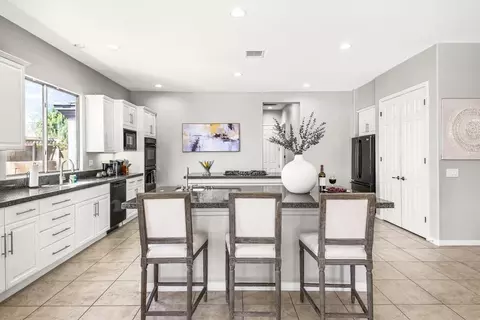 Kitchen - 48713 Spring Rain Ct, Indio, CA 92201 photo 2 of 4