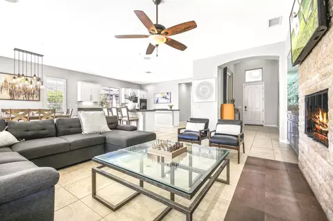 Living - 48713 Spring Rain Ct, Indio, CA 92201 photo 2 of 4