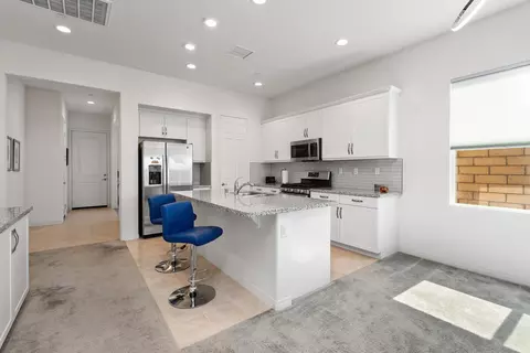Kitchen - 85773 Burano Pl, Indio, CA 92203 photo 3 of 4