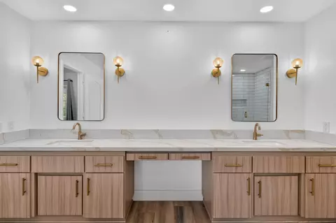 Bath - 61849 Alta Mesa Dr, Joshua Tree, CA 92252 photo 4 of 5