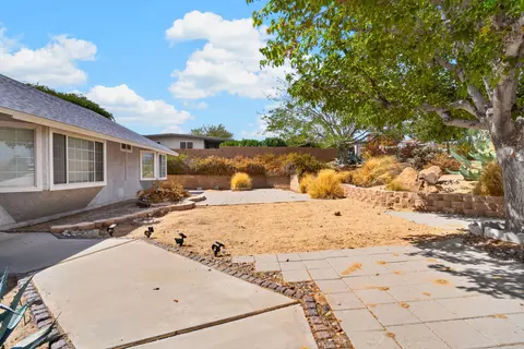 Exterior - 61849 Alta Mesa Dr, Joshua Tree, CA 92252 photo 4 of 20