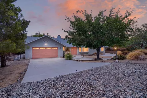 Exterior - 61849 Alta Mesa Dr, Joshua Tree, CA 92252 photo 2 of 20
