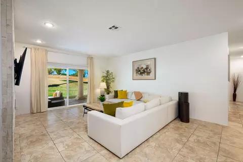Living - 359 Desert Falls Dr E, Palm Desert, CA 92211 photo 4 of 6