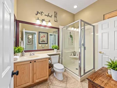 Bath - 80469 Glen Eagles Ct, Indio, CA 92201 photo 1 of 3