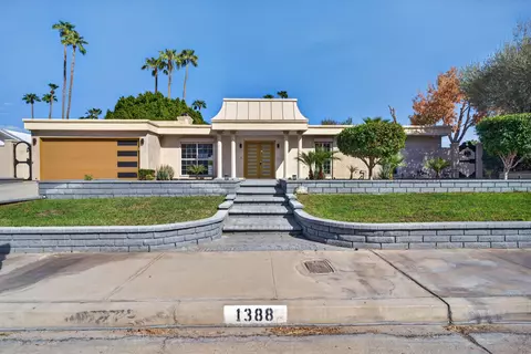 1388 S Farrell Dr, Palm Springs, CA 92264
