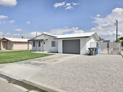 Exterior - 43186 Nairobi Dr, Indio, CA 92201 photo 6 of 7