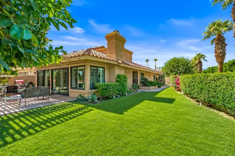 41510 Woodhaven Dr E, Palm Desert, CA 92211