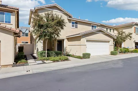 Exterior - 1410 Silverberry Ln, Beaumont, CA 92223 photo 2 of 6