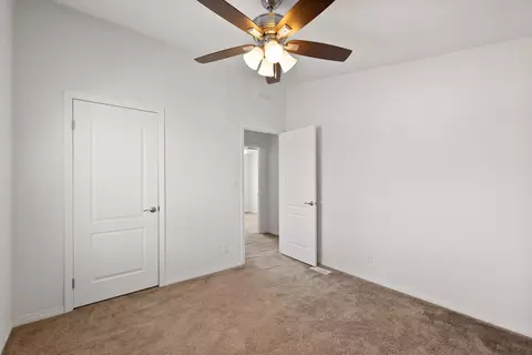 Bedroom - 60382 Stearman Rd, Landers, CA 92285 photo 7 of 8