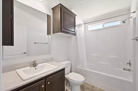 Bath - 60382 Stearman Rd, Landers, CA 92285 photo 5 of 5